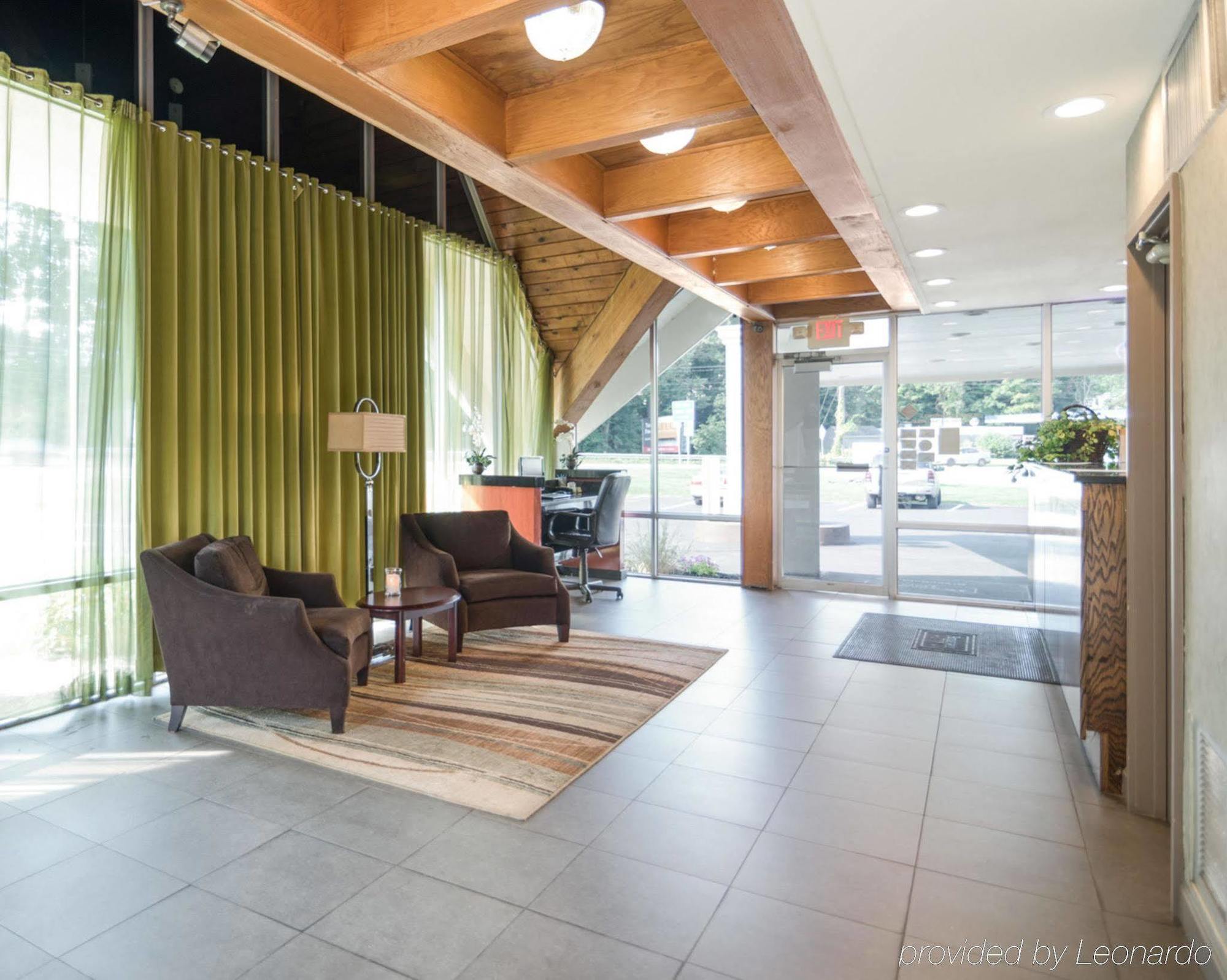 Rodeway Inn Greenfield Dış mekan fotoğraf