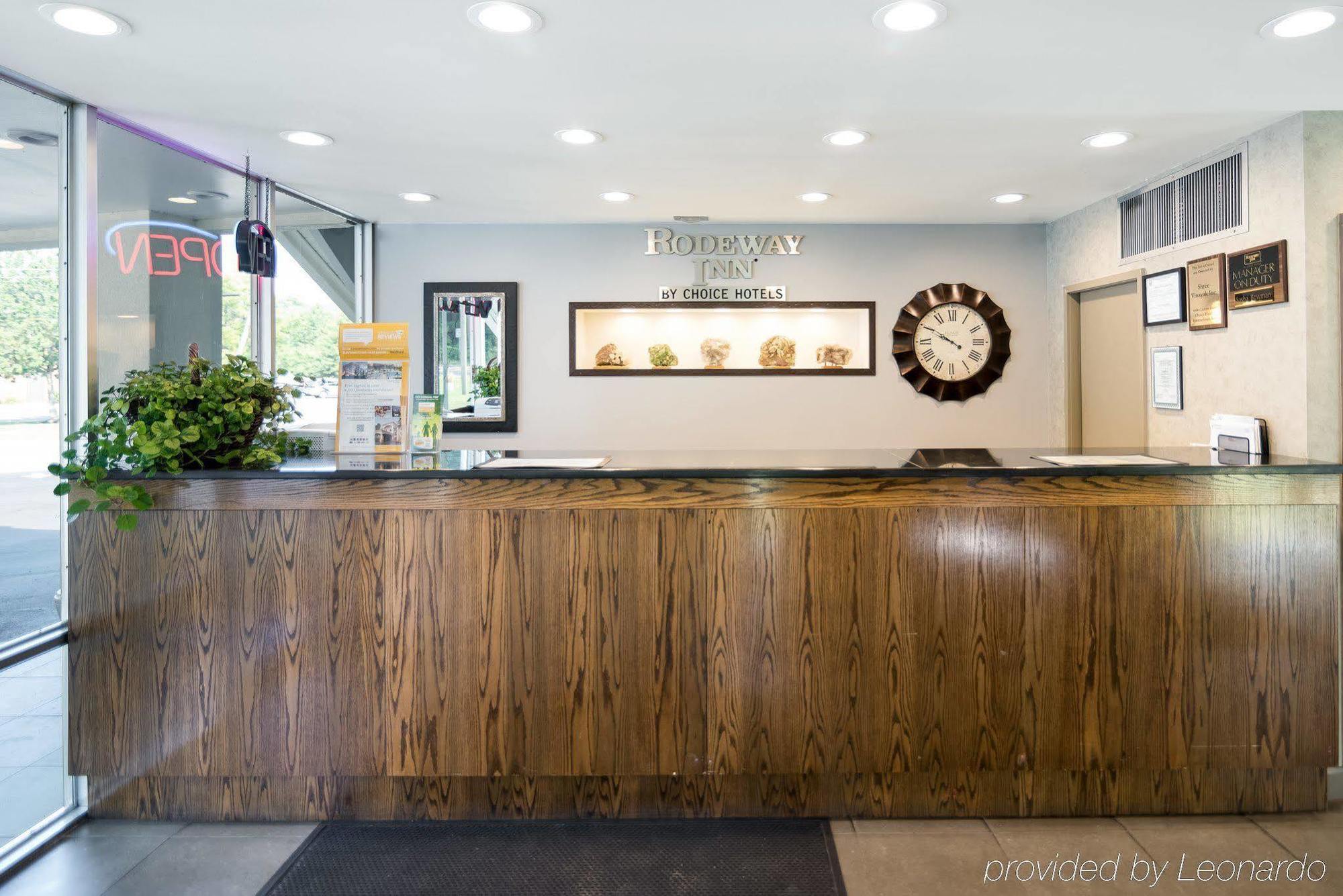 Rodeway Inn Greenfield Dış mekan fotoğraf