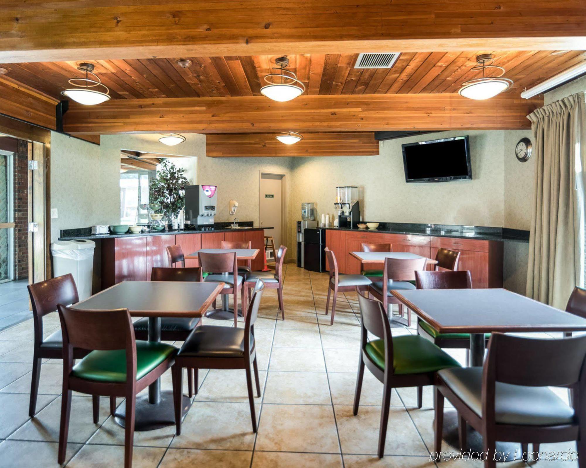 Rodeway Inn Greenfield Dış mekan fotoğraf