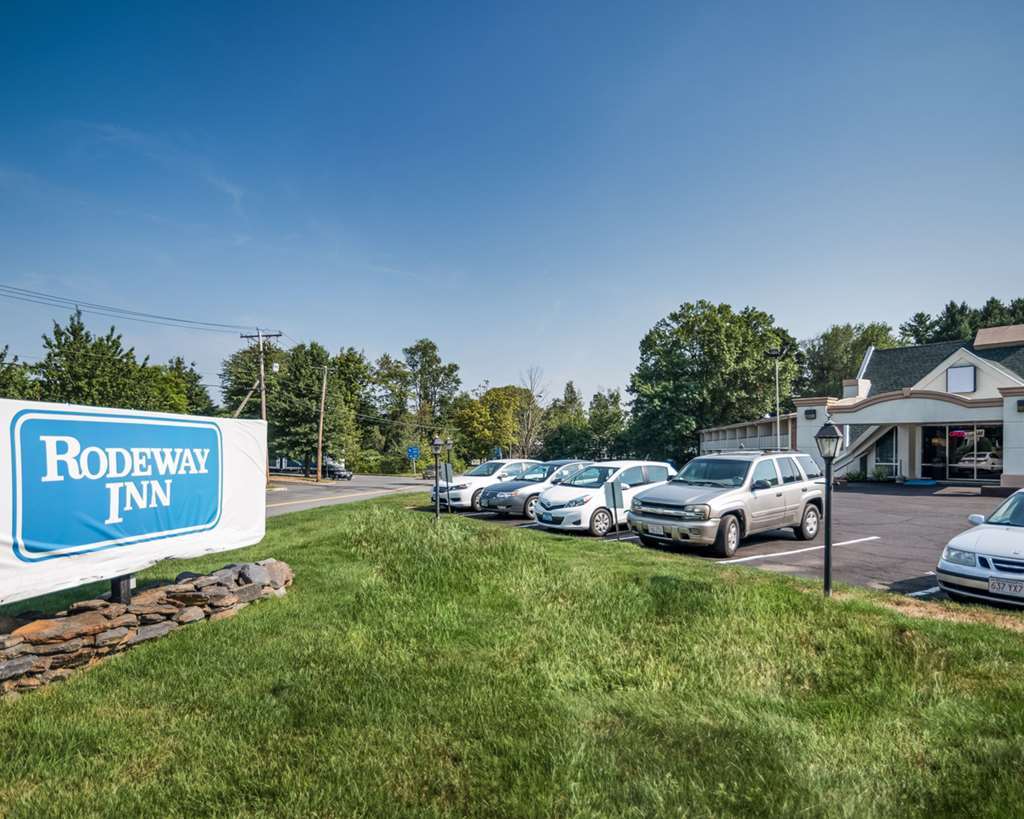 Rodeway Inn Greenfield Dış mekan fotoğraf