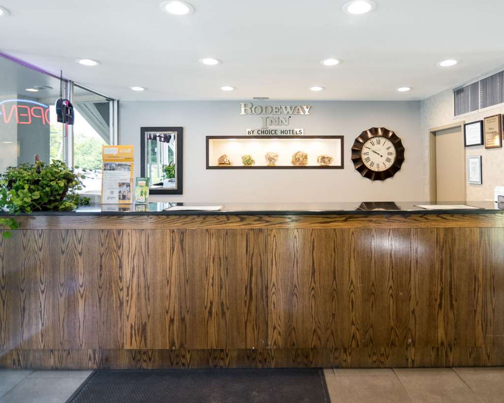 Rodeway Inn Greenfield İç mekan fotoğraf